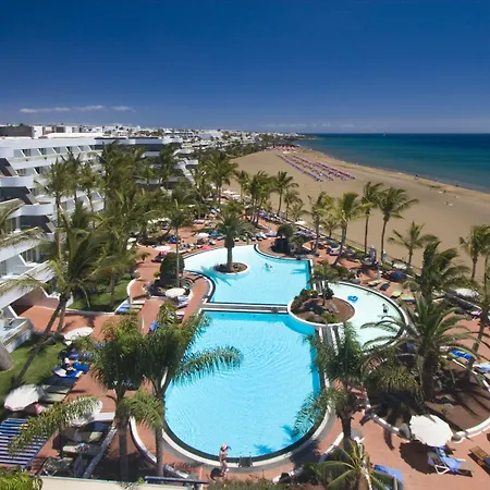 Fariones Hotel