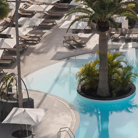 Hotel Fariones 4*