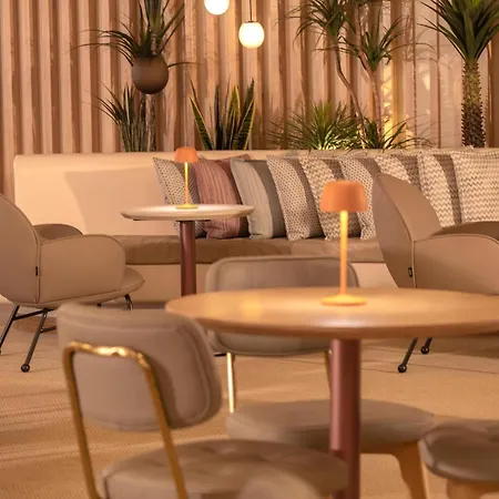 Fariones Hotel
