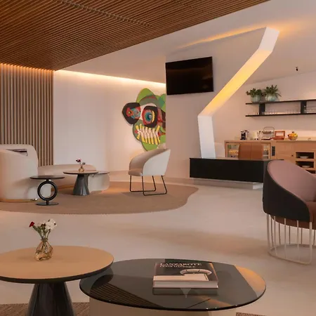 Hotel Fariones 4*
