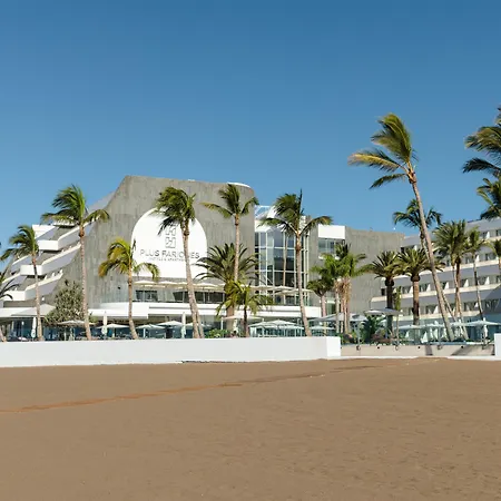 Fariones Hotell