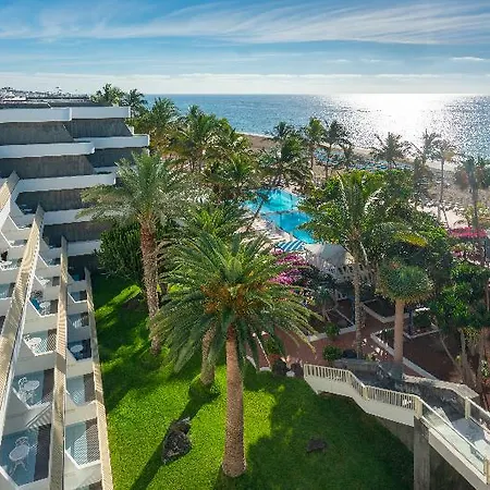 Fariones Hotel 4*