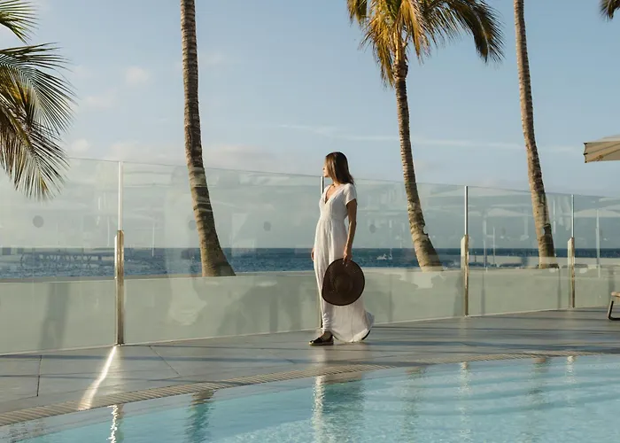 Ξενοδοχείο Fariones Πουέρτο Ντελ Κάρμεν