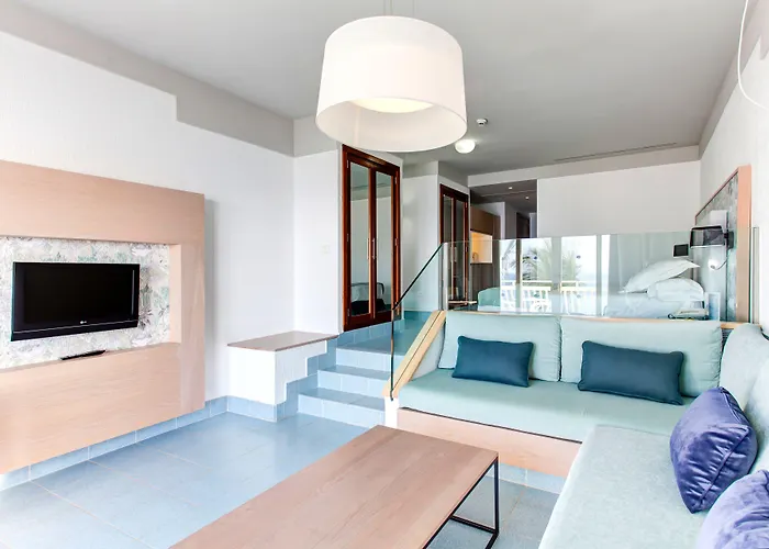 Ξενοδοχείο Fariones Πουέρτο Ντελ Κάρμεν